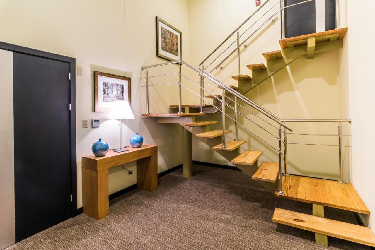 Presidential Suite,1113353100:JPEG