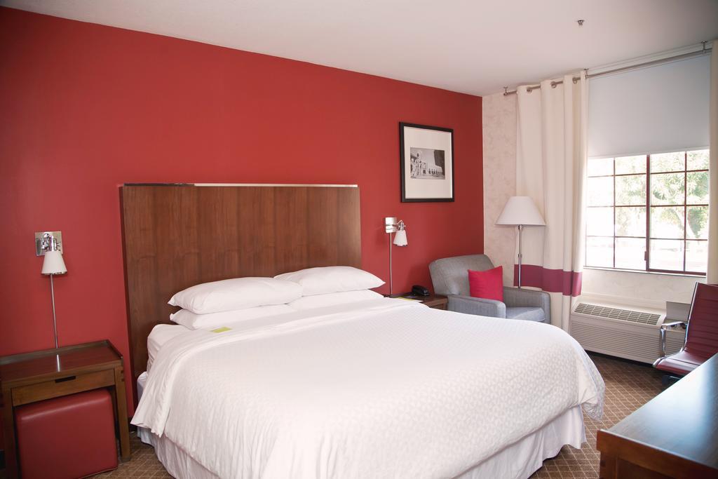 Queen Room Disability Access