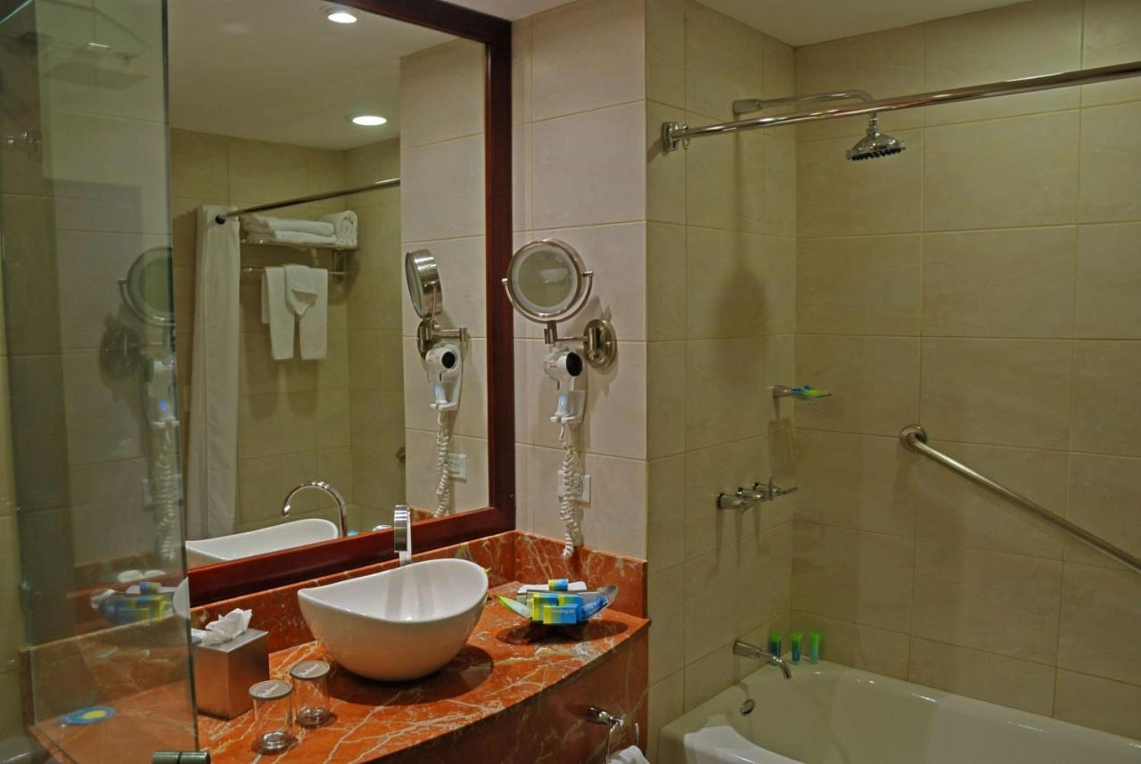 Standard King Room,1598405758:JPEG