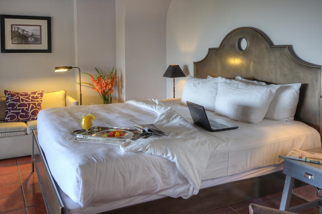 Master Suite,127153665:JPEG