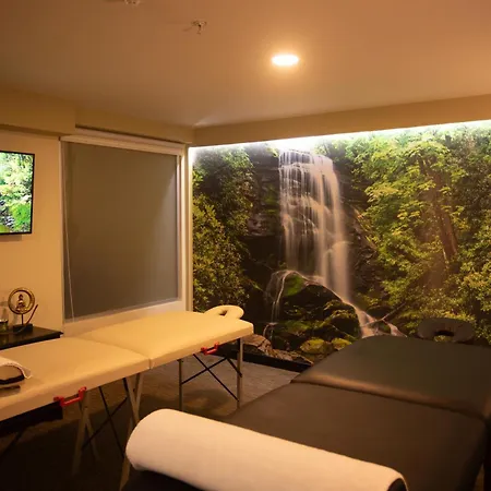 Urban Green Hotel & Suites-3